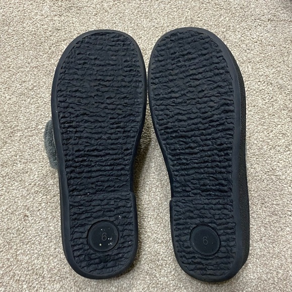 Clarks Fur Grey Slide Slippers Size 6 - Picture 5 of 6